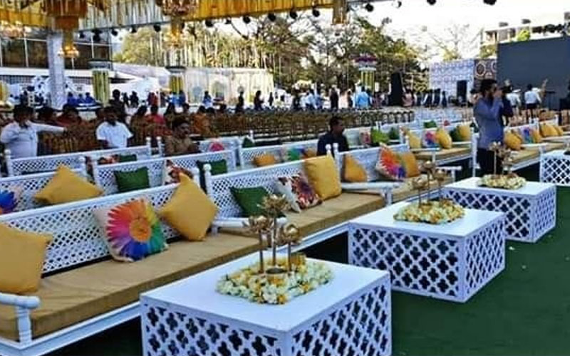 Var Vadhu Mandap