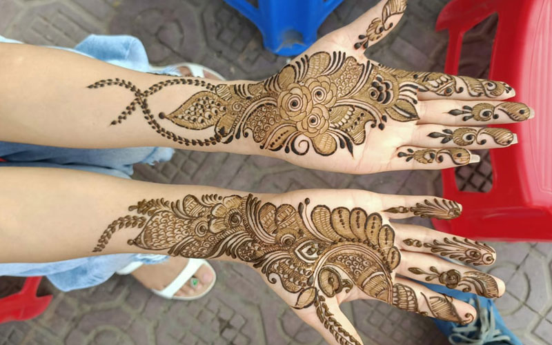 Mehandi Artist